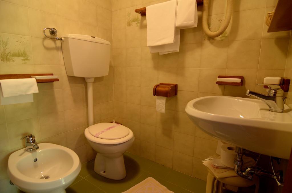 Albergo Mirella Belluno Zimmer foto